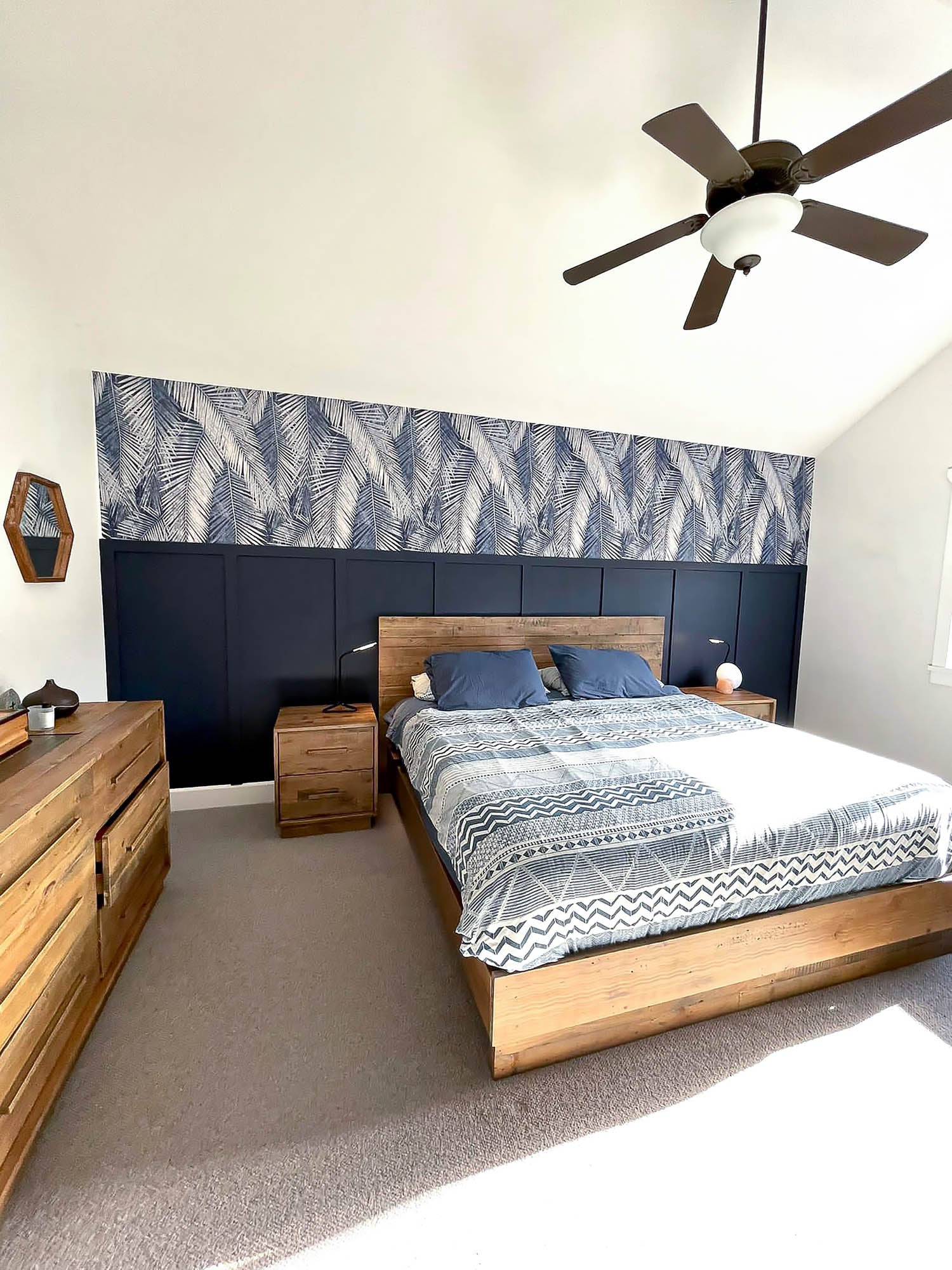Wooden Brown Modern Bed