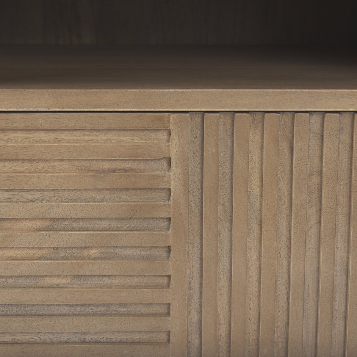 One Drawer Wooden NIghtstand